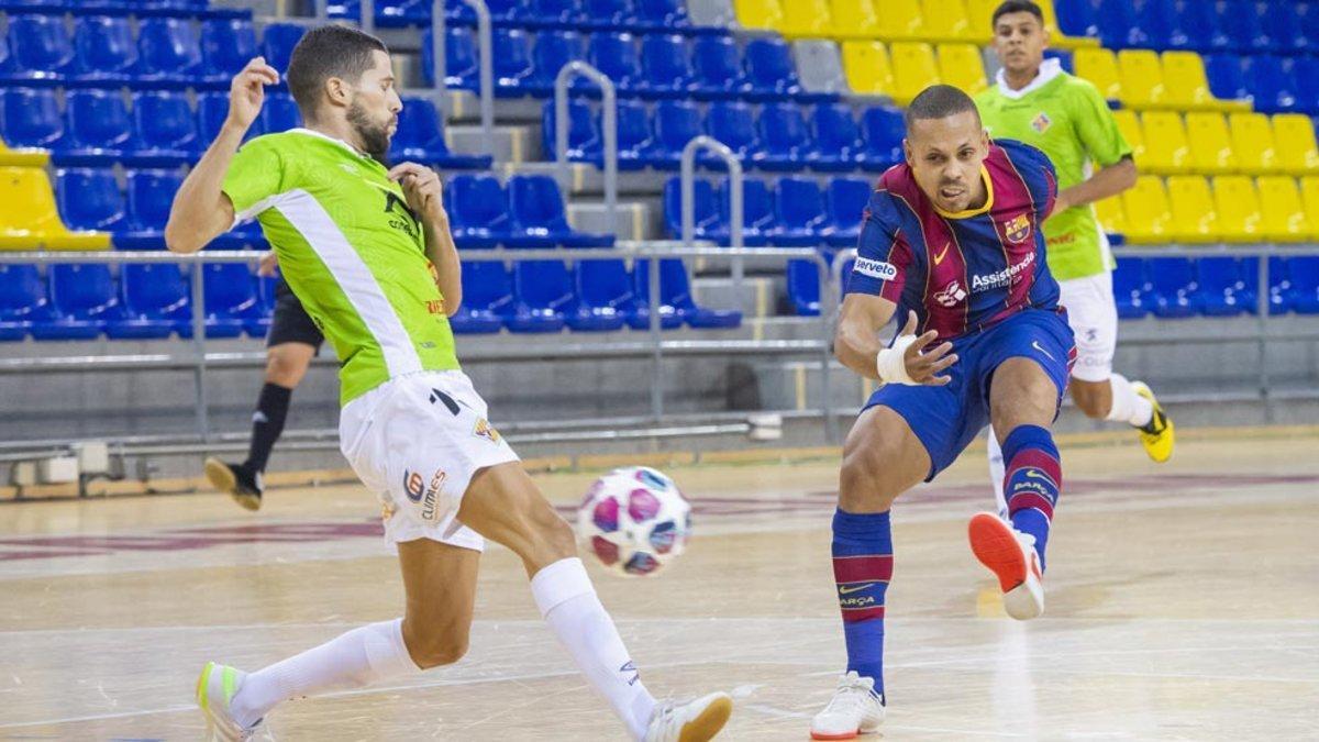 Ferrao reapareció nueve meses después con un golazo