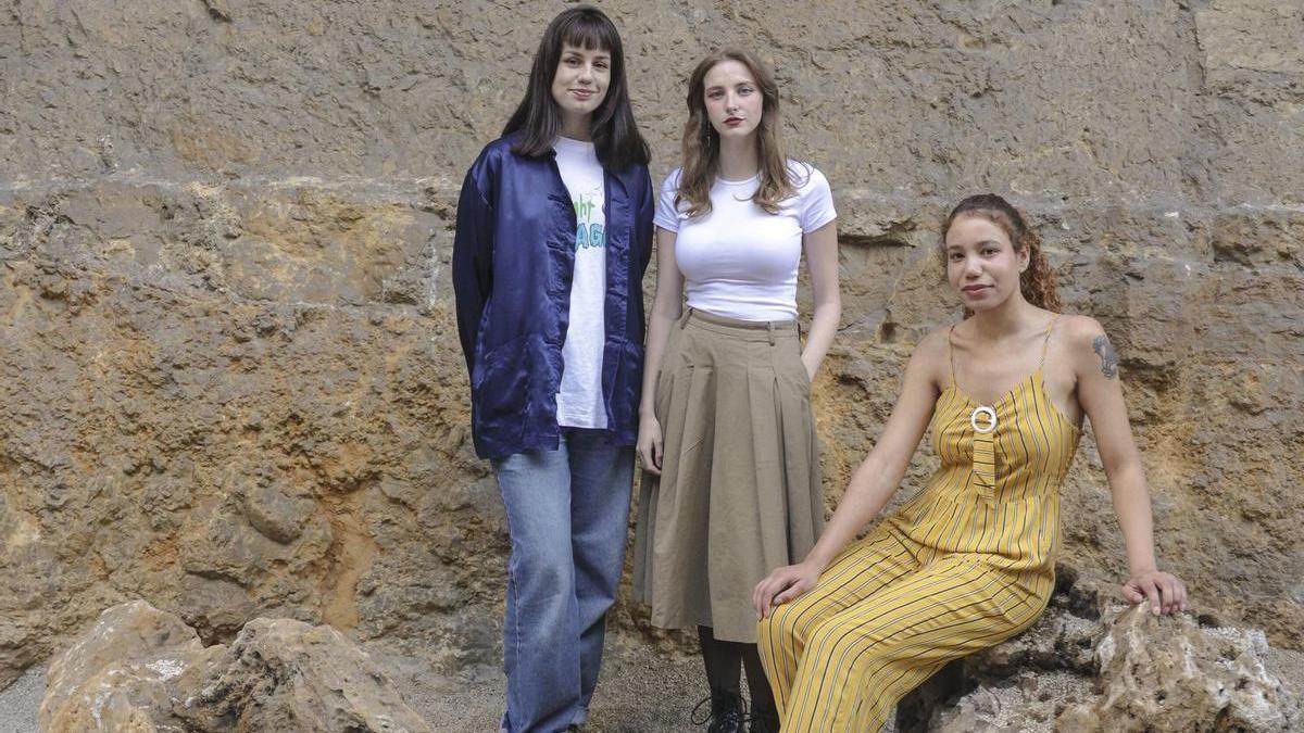 Por la izquierda, Alba Matilla, Telva Barriendos y Lorena Lawns.