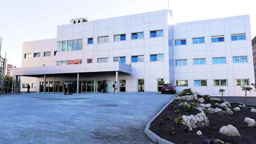 Los hospitales ‘camaleón’ de Canarias, sin uso 7 meses después de su construcción