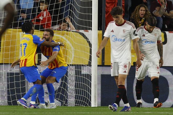 Las mejores imágenes del Sevilla-Valencia en el Sánchez-Pizjuán