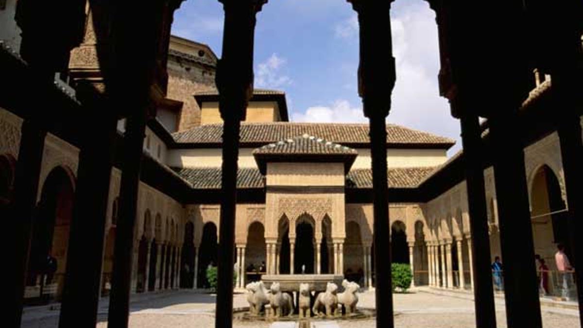 Nuevas guías para sordos en La Alhambra