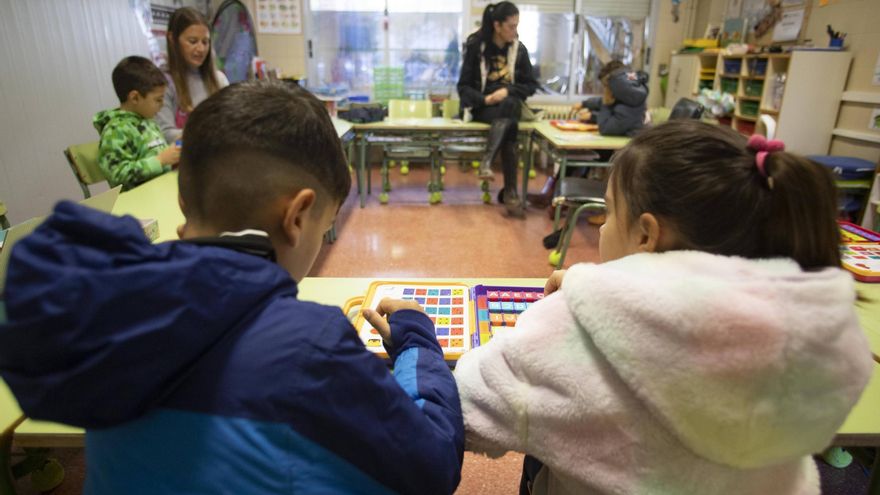 La Generalitat continúa con la recomendación de suspender clases este jueves por el temporal en el litoral norte de Alicante