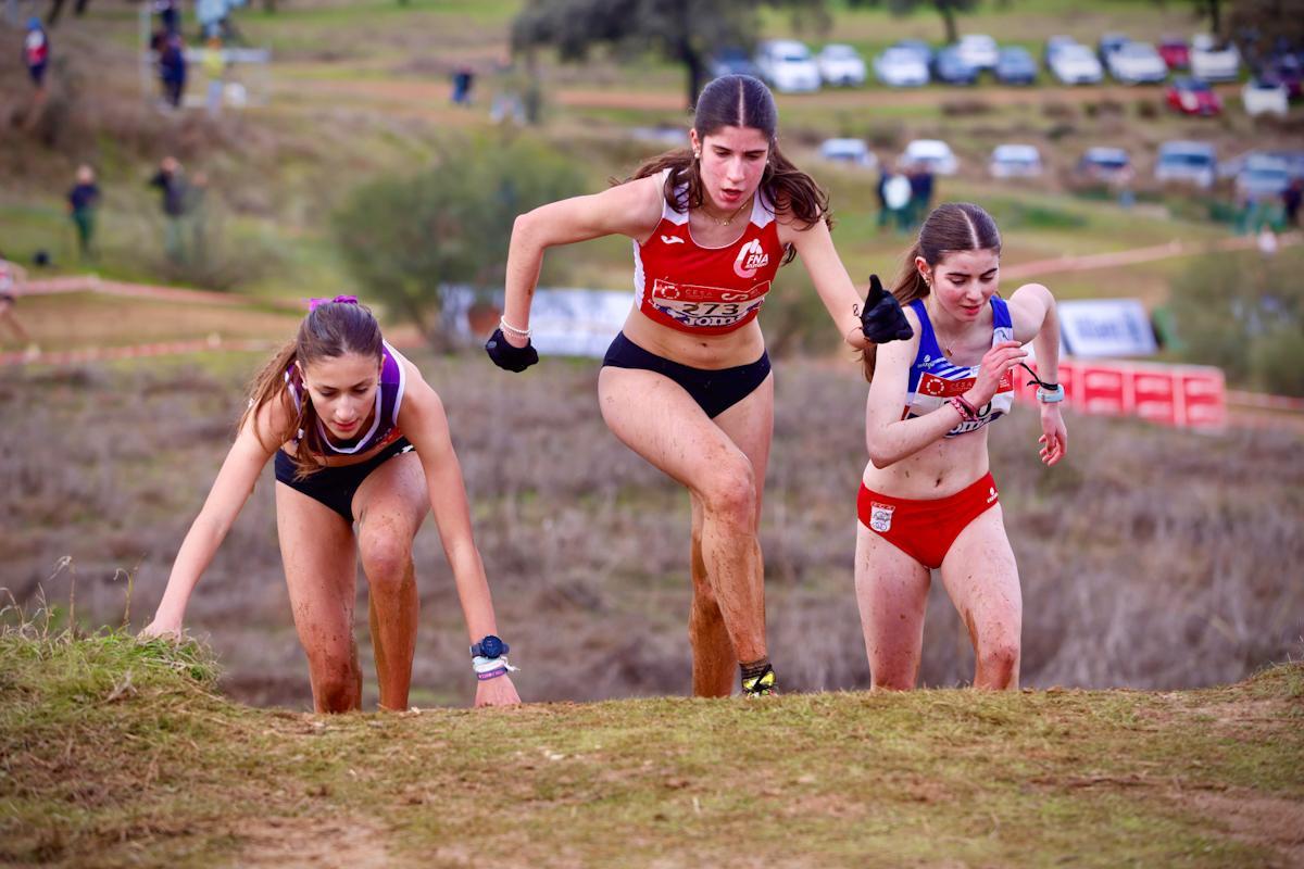 La primera jornada del Campeonato de España de campo a través, en imágenes