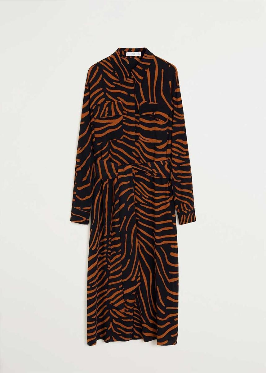 Vestido con estampado tigre de Mango. (Precio: 49, 99 euros. Precio rebajado: 39,99 euros)
