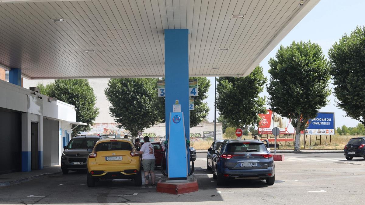 Gasolinera de bajo coste de Zamora.