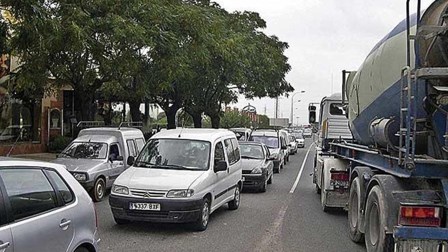 El nuevo vial partirÃ¡ del margen izquierdo de la carretera de Sineu, ante el complejo Anthony&#039;s.