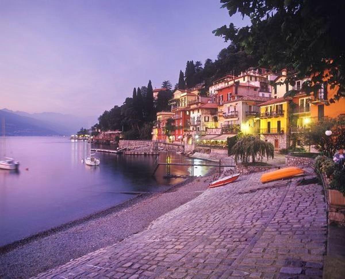 Varenna es una aldea que se encuentra en la parte oriental del lago Como