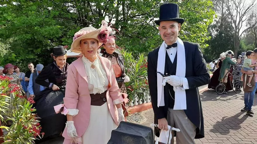 San Cucao viaja en el tiempo con el evento "Llanera 1900", con vestidos y coches de época,  recitales y música en Villa Burión