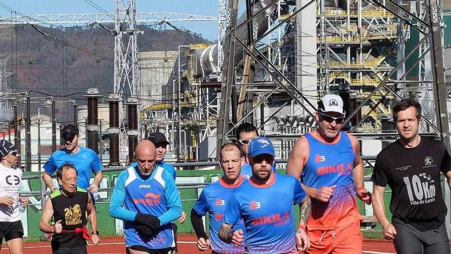 Héctor Moro, en una carrera solidaria en Lada.