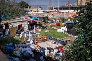 Barcelona ultima el desalojo del asentamiento de la antigua estación de la Sagrera