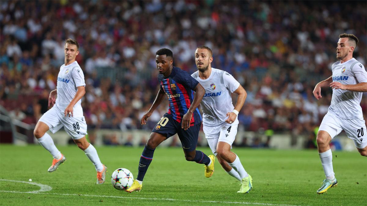 Ansu Fati ya había sido titular una vez esta temporada, pero fue en la Champions frente al Viktoria Plzen