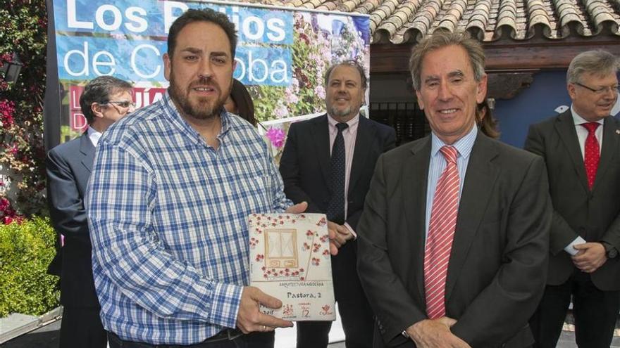 Las autoridades aplauden el papel del cuidador y la implicación de CÓRDOBA