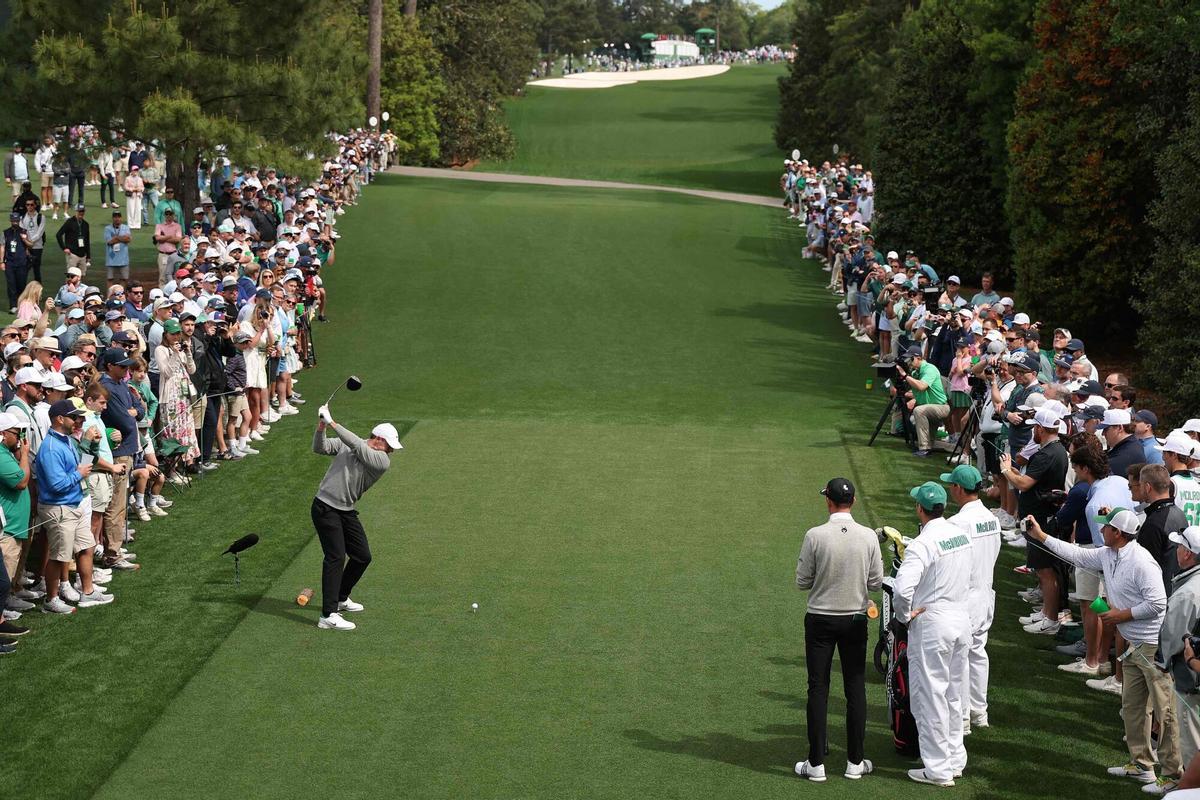 AUGUSTA, GEORGIA - APRIL 07: Rory McIlroy of Northern Ireland plays a shot from the 18th hole tee box during a practice round prior to the 2026 Masters Tournament at Augusta National Golf Club on April 07, 2026 in Augusta, Georgia. Andrew Redington/Getty Images/AFP (Photo by Andrew Redington / GETTY IMAGES NORTH AMERICA / Getty Images via AFP)