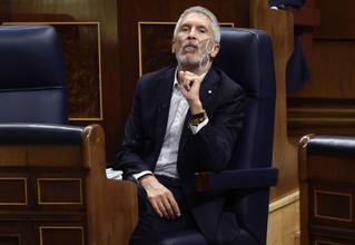 Marlaska dice no tener "inconveniente" en comparecer en la comisión por el salto a la valla de Melilla