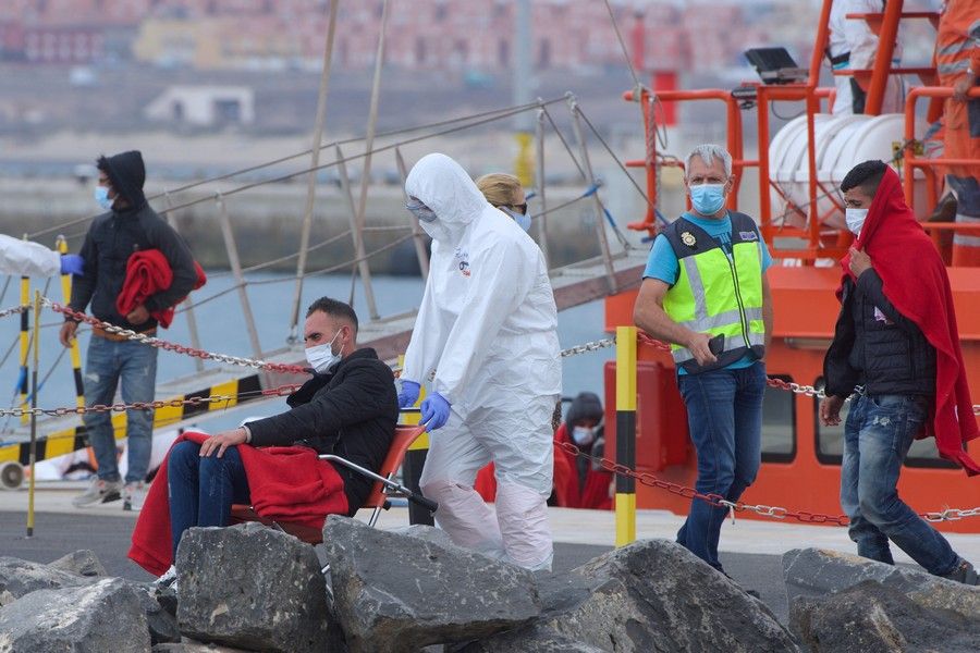 Rescatado un cayuco con 36 migrantes magrebíes al nordeste de Fuerteventura