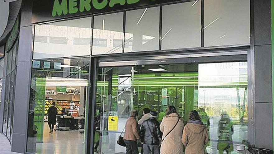 Mercadona modifica su horario y controlará el aforo en todas las tiendas