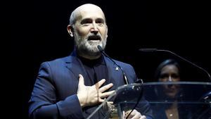 El actor Javier Cámara recoge el premio de la Unión de Actores. 