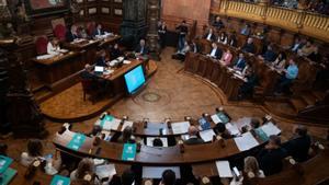 Pinça de BComú i Junts a Collboni pel caos ferroviari