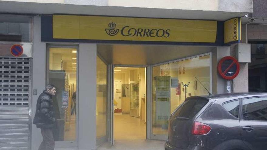 Oficina de Correos de Cangas. // Santos Álvarez