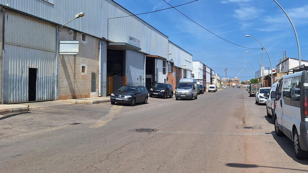 Una de les zones industrials de Vila-real que serà objecte de millora és la del voltant del camí d’Artana.