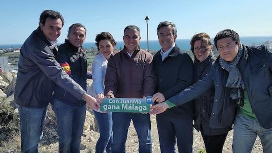 Del Cid y Bendodo en un acto con los alcaldes de Estepona y Benahavís y otros dirigentes del PP.