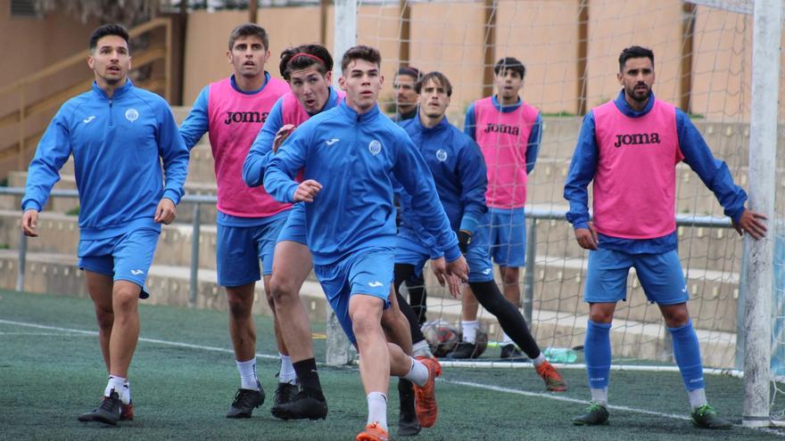 El CF Gandia juega este miércoles en el campo del CD Roda