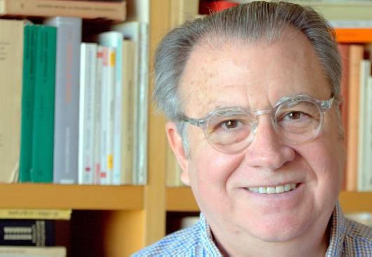 "Si no tuviéramos lenguaje careceríamos  de identidad"