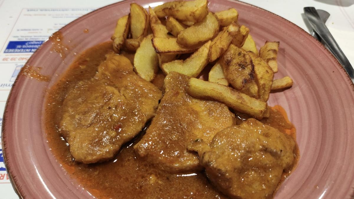 Lomo en salsa del restaurante Can Matías-Bar Zamora.