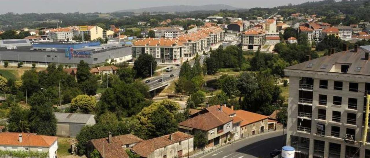 Panorámica del núcleo urbano de Lalín desde la terraza del consistorio. // Bernabé/Javier Lalín