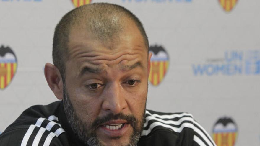 Nuno dice que cuenta con Negredo