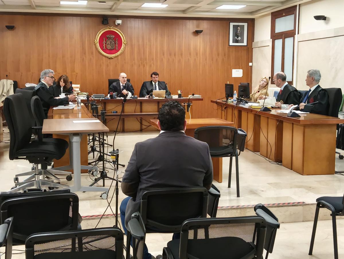 El acusado, hoy durante el juicio celebrado en la Audiencia Provincial de Palma.