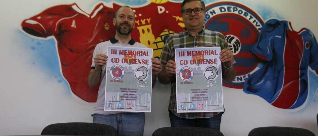 Modesto García, el presidente de la Unión Deportiva Ourense, acompañado del vicepresidente Damián Domínguez, ayer en O Couto // Jesús Regal