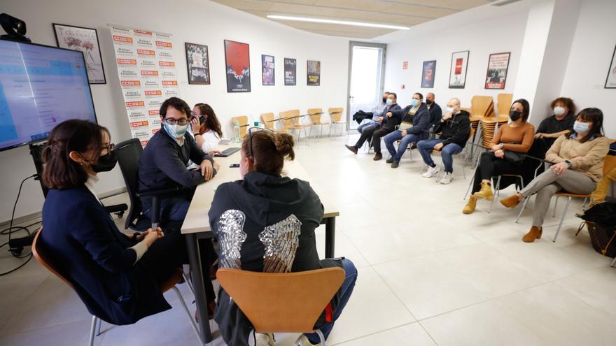 Optimismo de los sindicatos de Ibiza tras la primera reunión para buscar una solución a los extrabajadores de Azuline