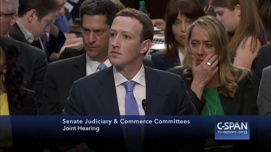 Las preguntas que Zuckerberg no quiso responder en el Senado