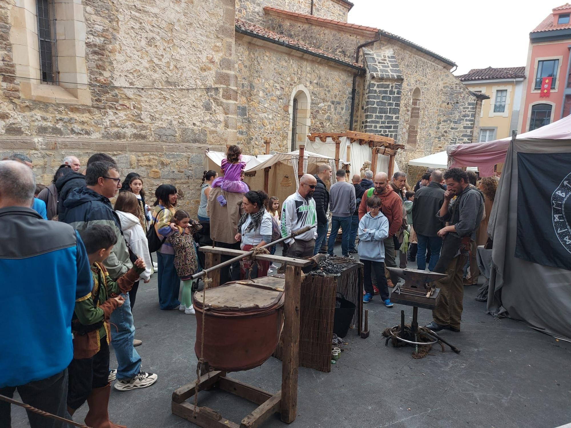 En imágenes: Domingo de lleno en la Feria Medieval de Salas