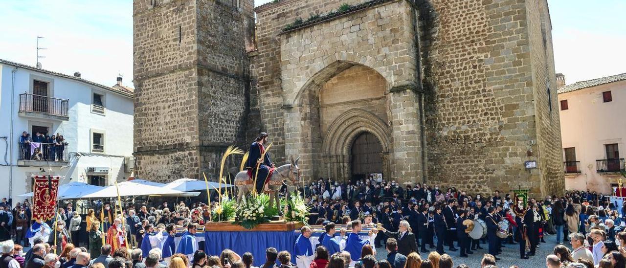 'La Borriquita' saldrá de la catedral de Plasencia este domingo.