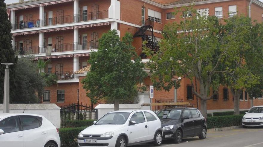 Nules empieza a poner multas por aparcar sin pagar el vado