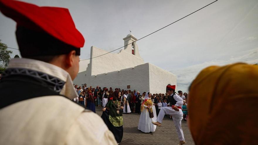 «En Sant Rafel pervive la Ibiza auténtica»: el pueblo de la cerámica celebra su día grande