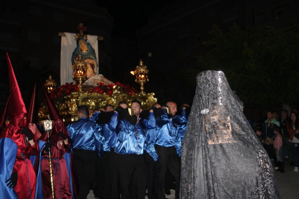 Procesión del Cristo Crucificado y Procesión de La Piedad del Calvario en Torrevieja en Jueves Santo