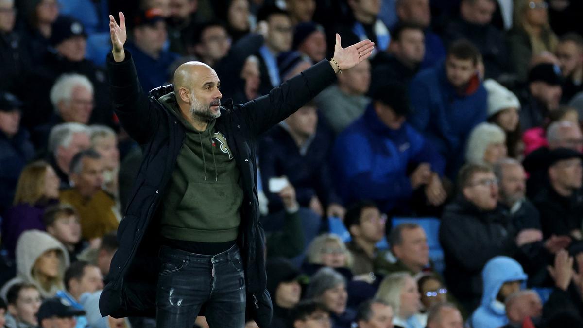 Pep Guardiola, durant l&#039;últim partit de lliga, davant del Fulham