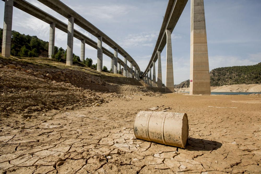 COMUNIDAD/// El embalse de Contreras al 10% de su capacidad