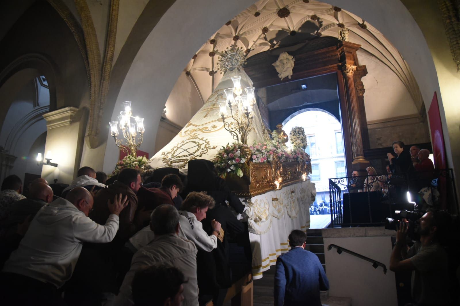 En imágenes | Procesiones del Jueves Santo en Zaragoza