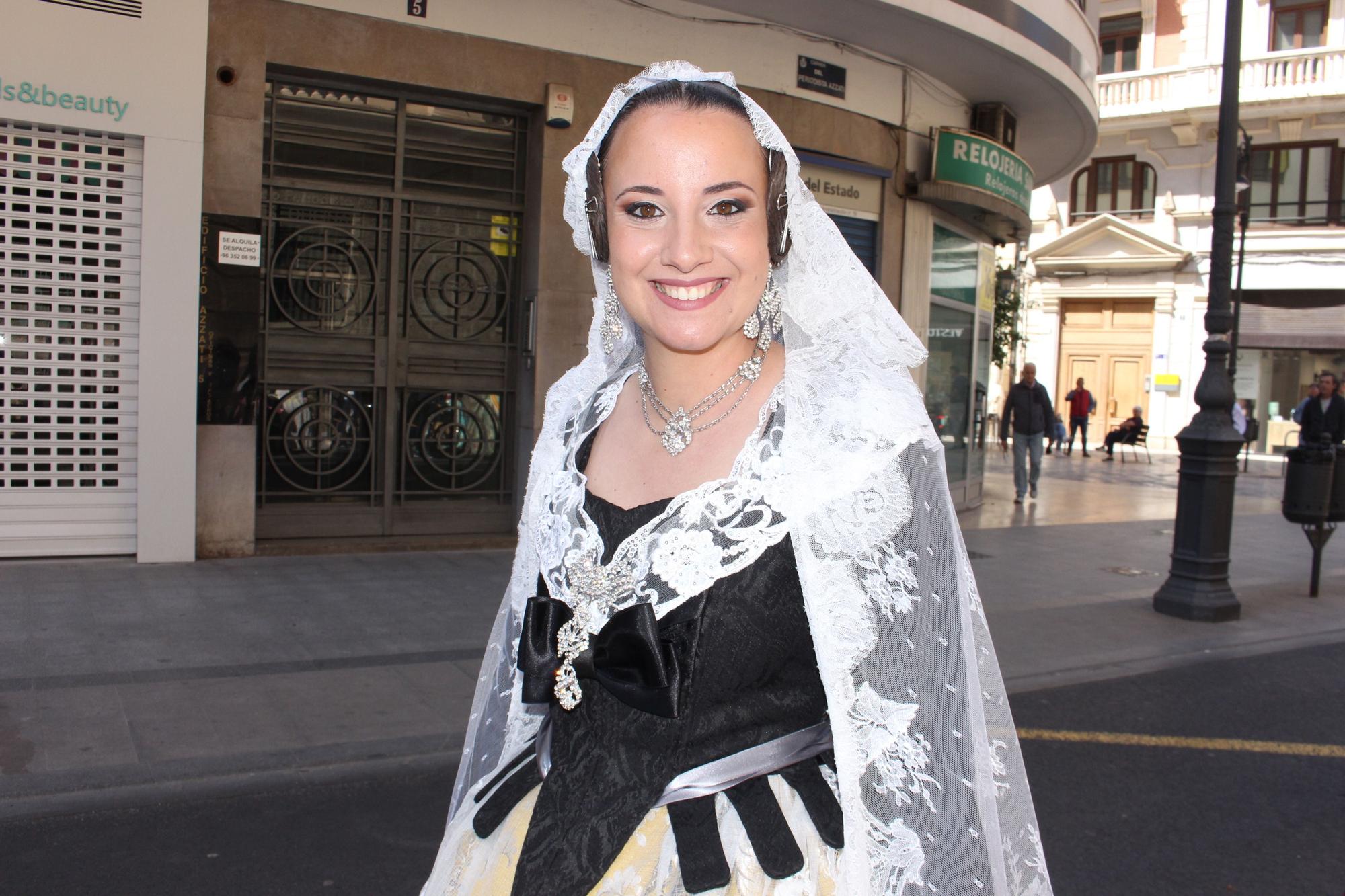 El desfile de falleras mayores en la Ofrenda a San Vicente Ferrer