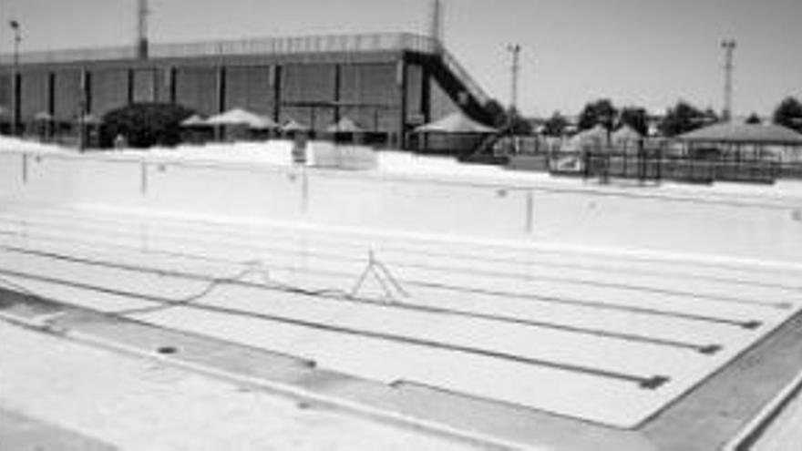 La piscina de verano adelanta la fecha de apertura al público al 5 de junio