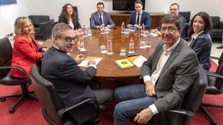 PP y Cs sellan el cambio político en Andalucía con el apoyo de Vox