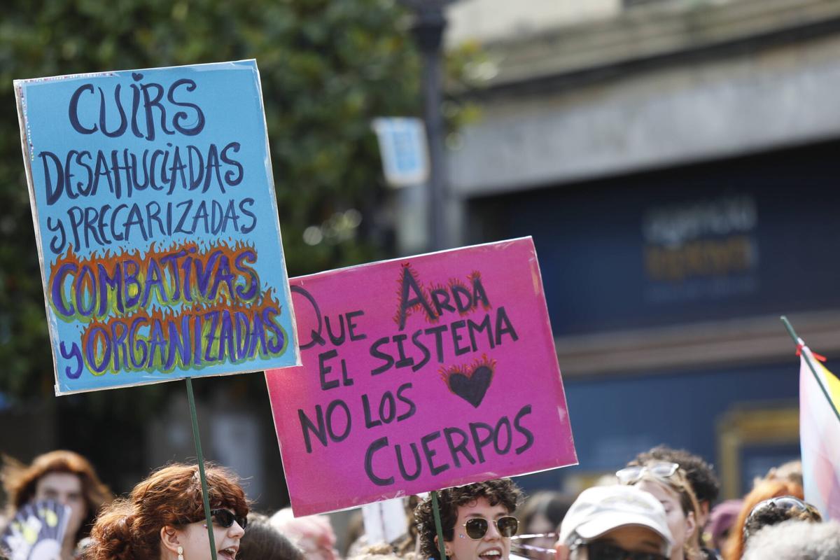 El desfile del Orgullo en Gijón, en imágenes