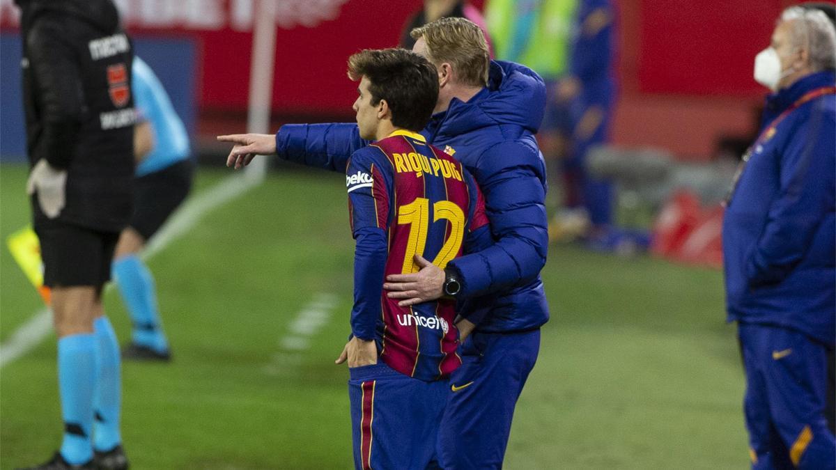 Riqui Puig y Koeman, en una imagen de archivo