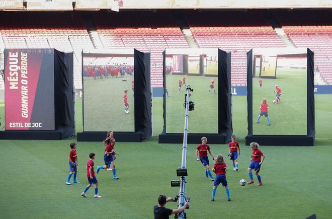 Presentación de la nueva camiseta del Barça 2021-2022