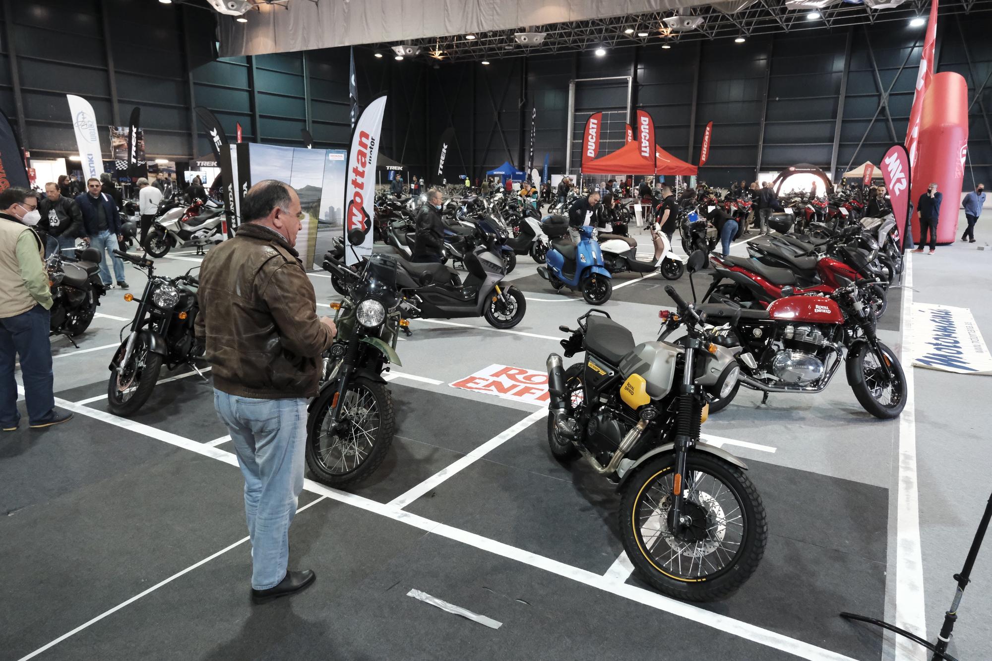 En imágenes: Arranca el I Salón de la Moto, Bicicleta y complementos en el recinto ferial