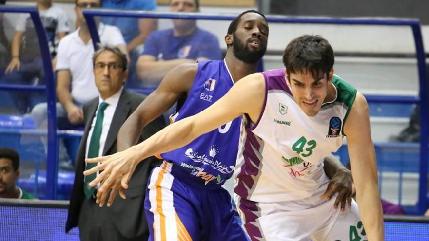 El Unicaja ganó en Bar.